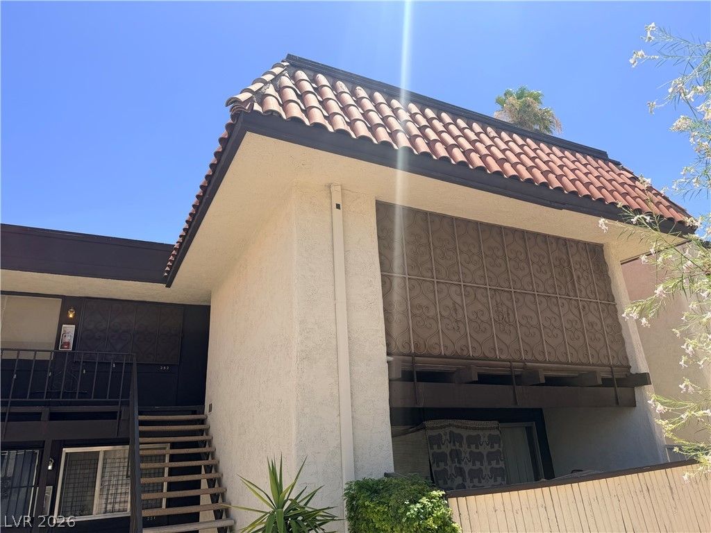 1405 Vegas Valley Drive 252, Las Vegas, NV 89169