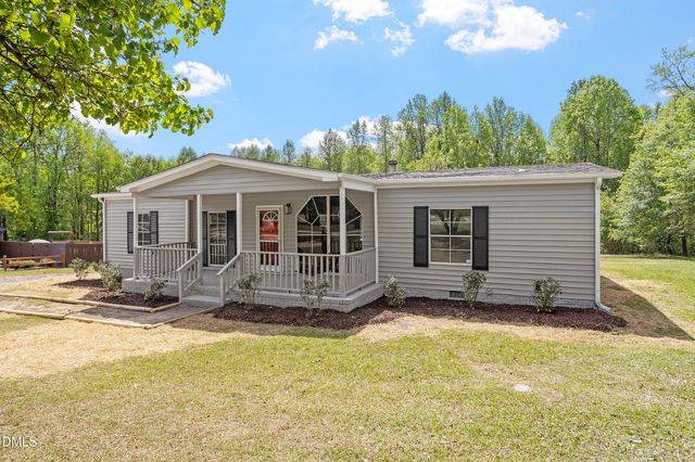 6133 Heath Hawkins Court, Willow Spring, NC 27592