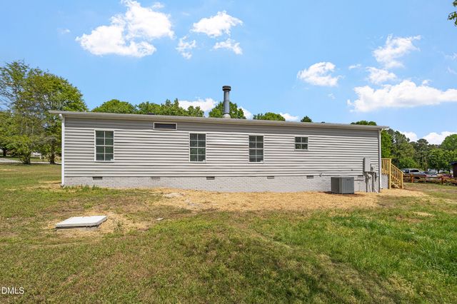 6133 Heath Hawkins Court, Willow Spring, NC 27592