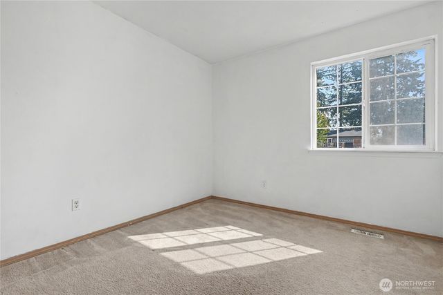 7903 115th Street E, Puyallup, WA 98373