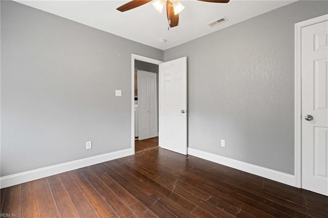 301 Viking ST, Portsmouth, VA 23701