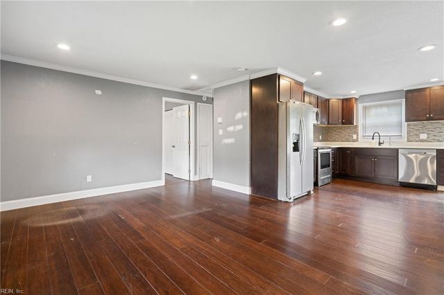 301 Viking ST, Portsmouth, VA 23701