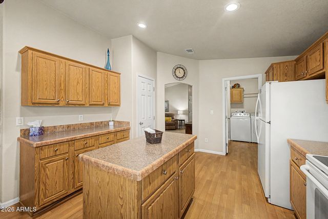 2208 W BASELINE Avenue 3, Apache Junction, AZ 85120