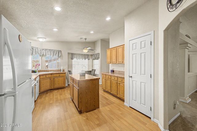 2208 W BASELINE Avenue 3, Apache Junction, AZ 85120