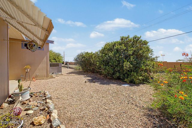 2208 W BASELINE Avenue 3, Apache Junction, AZ 85120