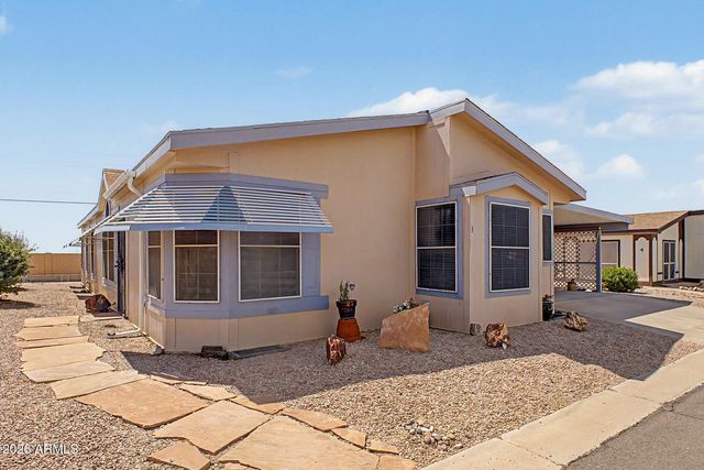 2208 W BASELINE Avenue 3, Apache Junction, AZ 85120