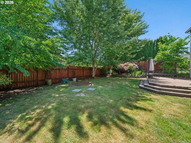 14332 TALAWA Dr, Oregon City, OR 97045