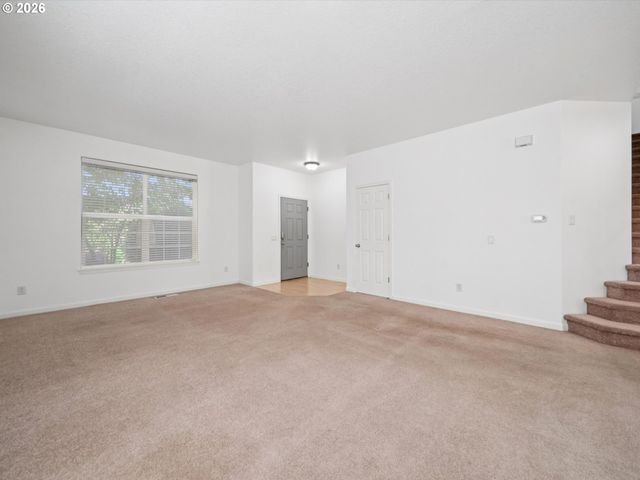 14332 TALAWA Dr, Oregon City, OR 97045