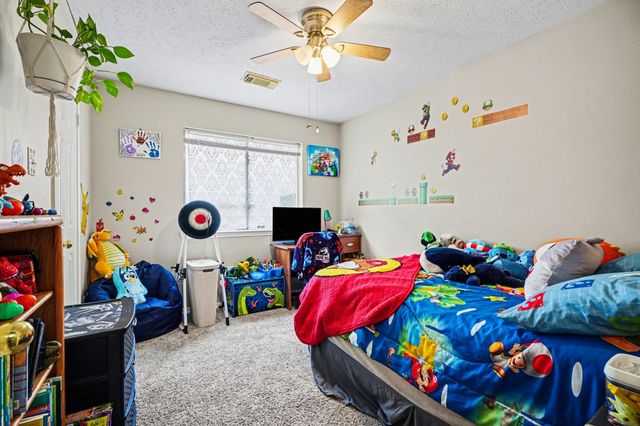 11126 N 30th Avenue N, Texas City, TX 77591