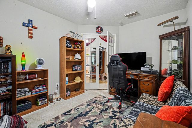 11126 N 30th Avenue N, Texas City, TX 77591