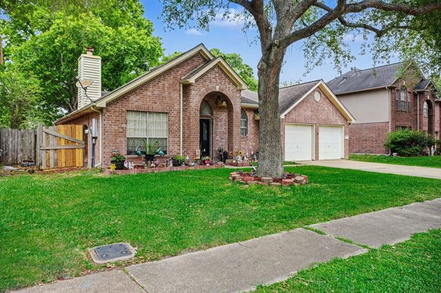 11126 N 30th Avenue N, Texas City, TX 77591