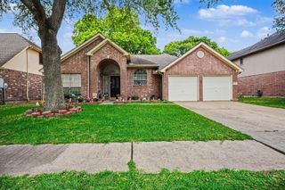 11126 N 30th Avenue N, Texas City, TX 77591