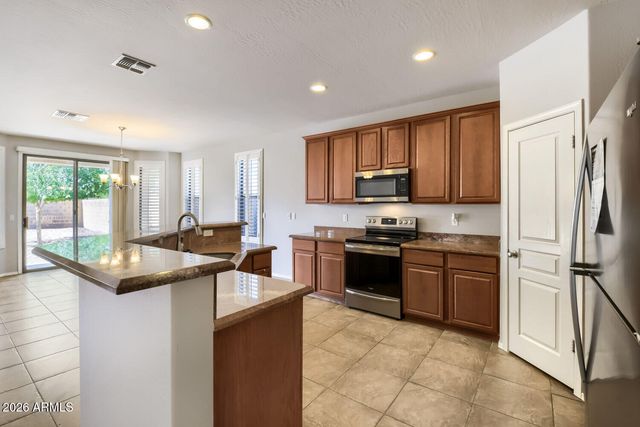 1561 E PALO VERDE Drive, Casa Grande, AZ 85122
