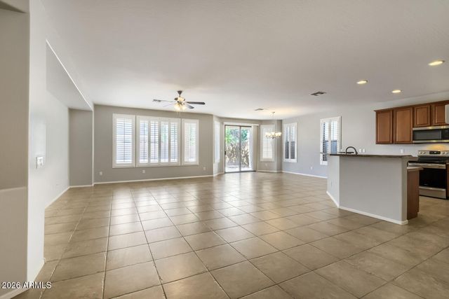 1561 E PALO VERDE Drive, Casa Grande, AZ 85122