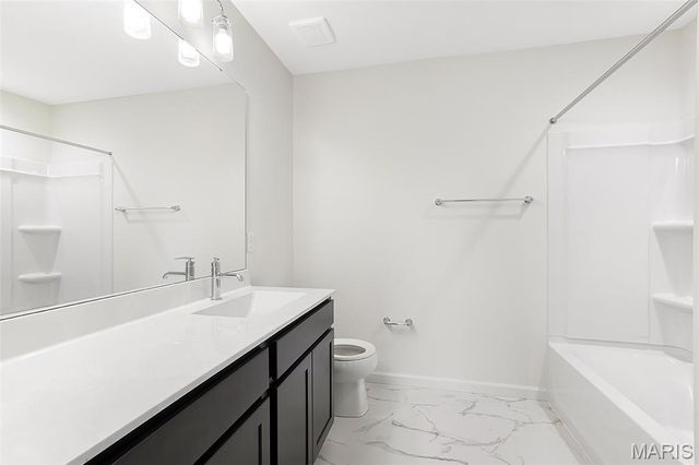 18414 Boone Ridge Manor Drive, Truesdale, MO 63380