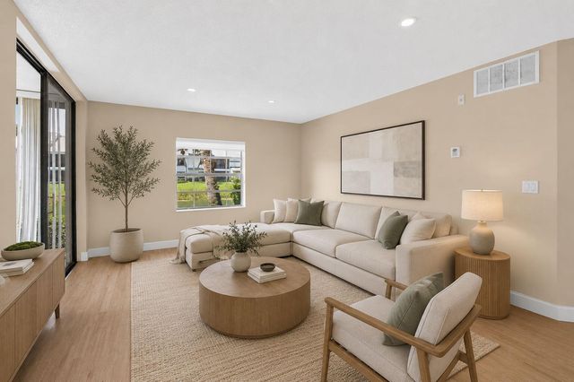 5418 Firenze Drive C, Boynton Beach, FL 33437