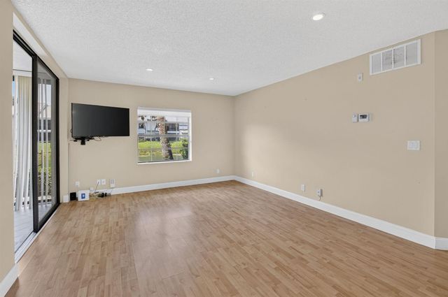5418 Firenze Drive C, Boynton Beach, FL 33437