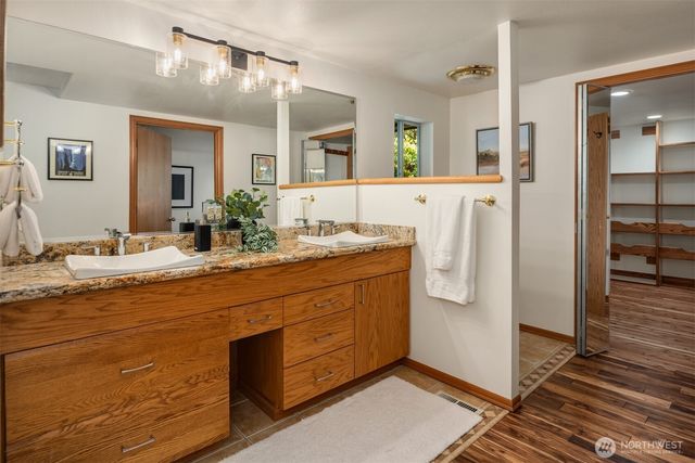 11730 134th Place NE, Redmond, WA 98052