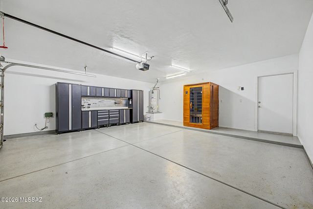 9821 N Sunset Creek Place, Tucson, AZ 85742