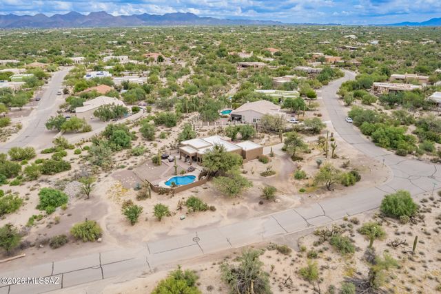 9821 N Sunset Creek Place, Tucson, AZ 85742