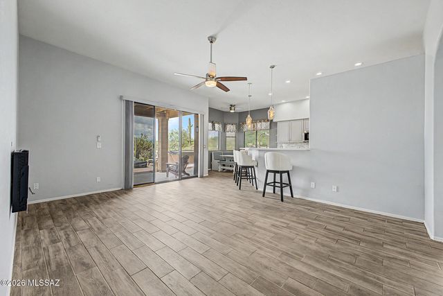 9821 N Sunset Creek Place, Tucson, AZ 85742
