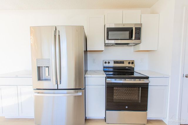 5076 Cassia Dr, Pensacola, FL 32506