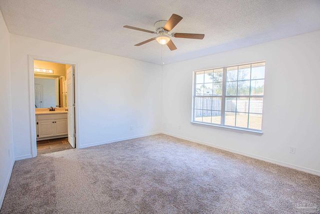 5076 Cassia Dr, Pensacola, FL 32506