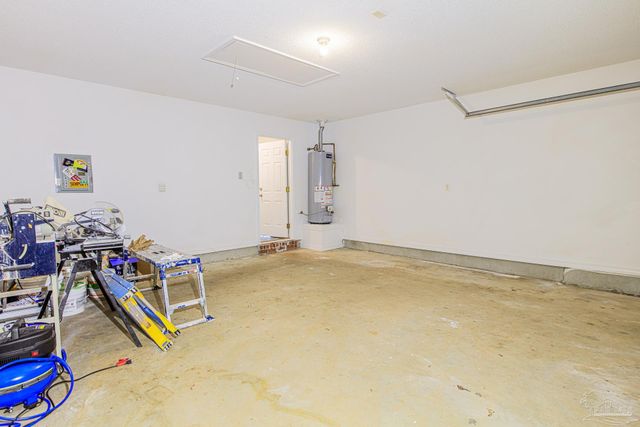 5076 Cassia Dr, Pensacola, FL 32506