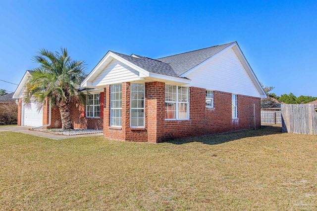 5076 Cassia Dr, Pensacola, FL 32506