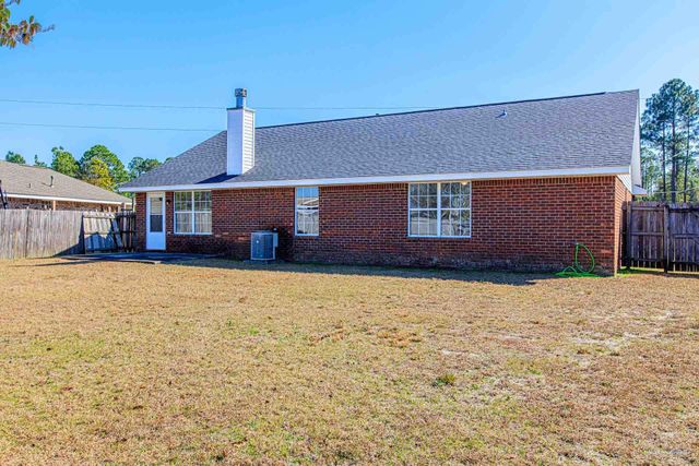 5076 Cassia Dr, Pensacola, FL 32506