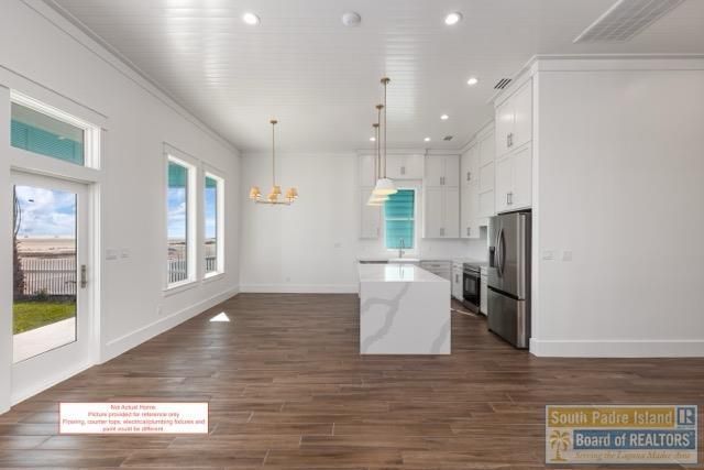 8210 Water St., South Padre Island, TX 78597