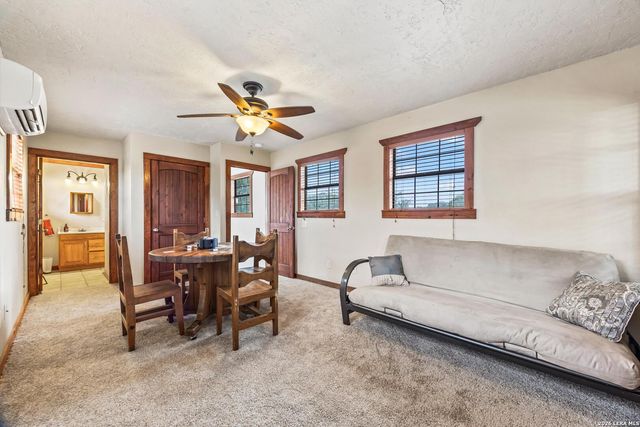 133 BUCKSKIN TRL, Bandera, TX 78003
