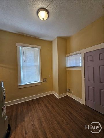 714 W 38th Street, Savannah, GA 31415