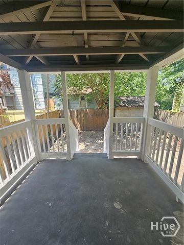 714 W 38th Street, Savannah, GA 31415