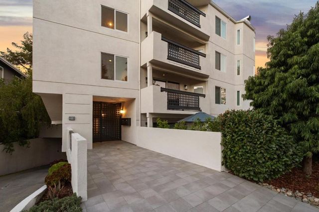 518 Almer Road 6, Burlingame, CA 94010