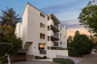 518 Almer Road 6, Burlingame, CA 94010