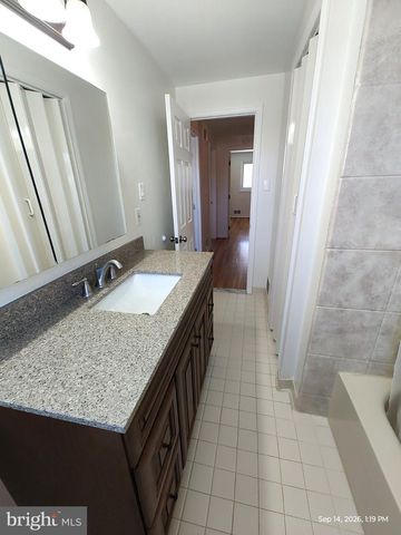 7823 KAVANAGH RD, Baltimore, MD 21222