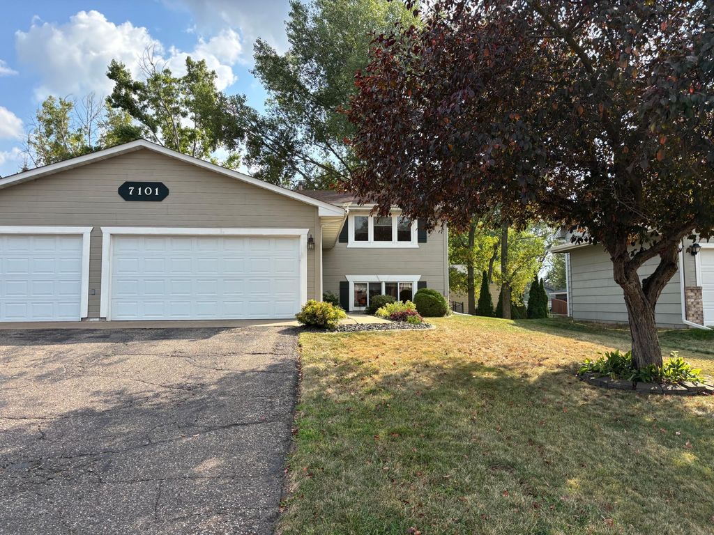 7101 Upper 17th Street N, Oakdale, MN 55128 — photo 3