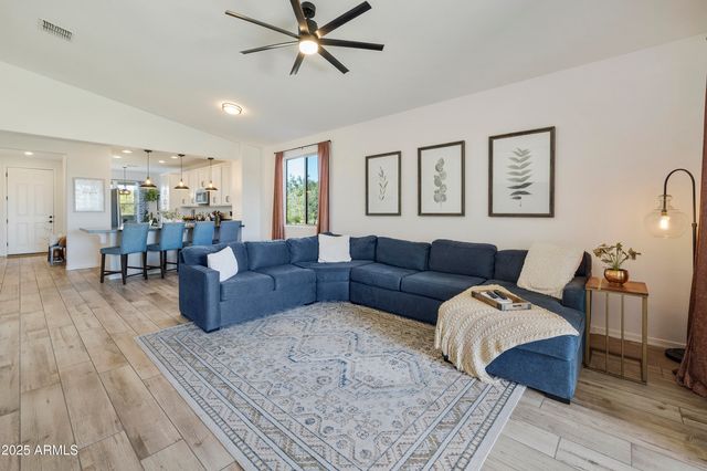 5813 S DEL RANCHO --, Mesa, AZ 85212