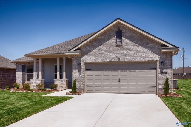 24101 Quints Drive, Athens, AL 35613