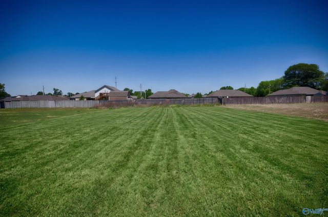 24101 Quints Drive, Athens, AL 35613