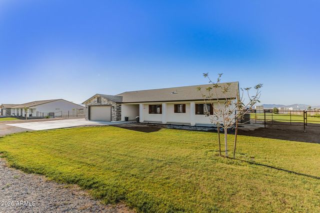 22547 W PECAN Road, Buckeye, AZ 85326