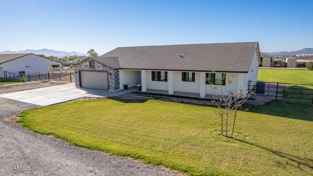 22547 W PECAN Road, Buckeye, AZ 85326