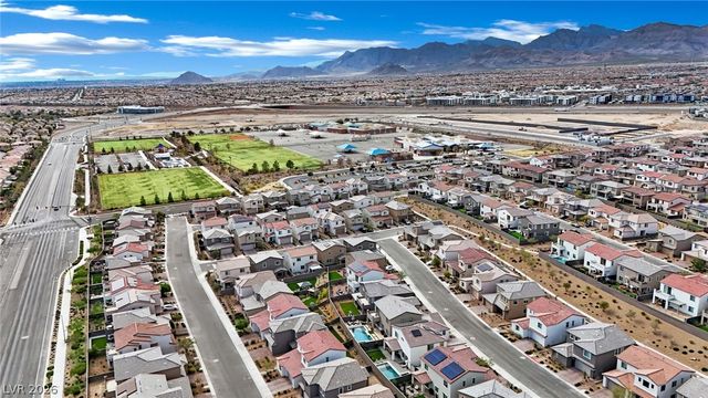 9380 Lunar Ray Street, Las Vegas, NV 89143