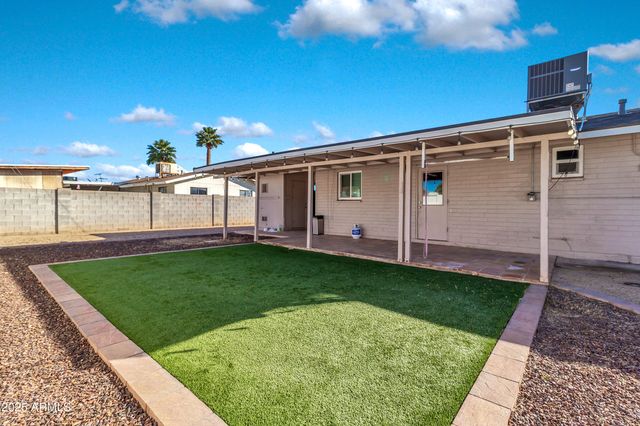 2050 E 10TH Street, Tempe, AZ 85281
