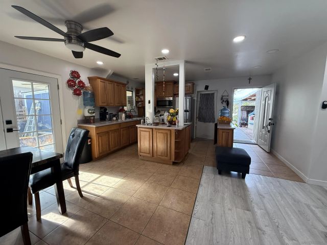 656 Parker Street, Oceanside, CA 92057