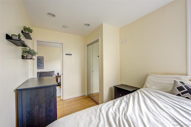 72-11 110 Street 4E, Forest Hills, NY 11375