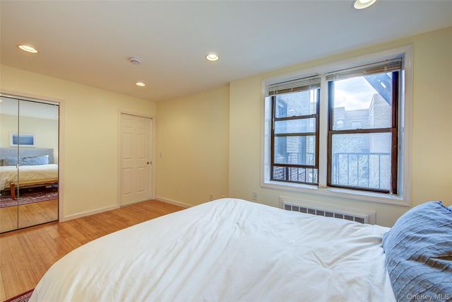 72-11 110 Street 4E, Forest Hills, NY 11375