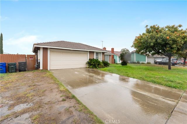 554 W Mariposa, Rialto, CA 92376