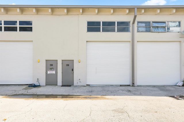 1209 Gateway Road Ste 209, Lake Park, FL 33403